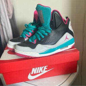 Nike Air Jordan - SC3 Flight - South Beach Shoes - Size 8 (Men’s)